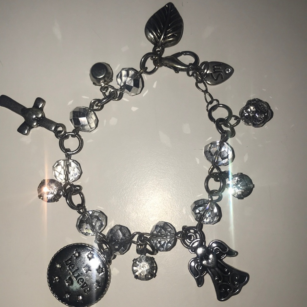 NWOT RELIGIOUS CHARM BRACELET